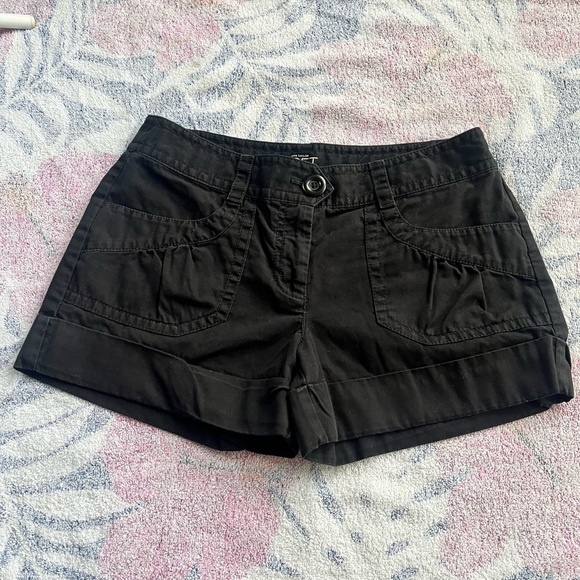 2 pair Ann Taylor & LOFT cuffed chino shirts black and beige - Picture 10 of 16